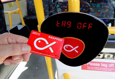 Using a Snapper card on the bus.