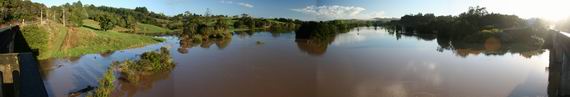 Mangakahia River at Titoki Bridge at flood flow.