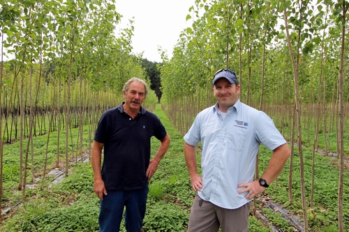  Environmental Management Committee Chairman Joe Carr, left, and Land Management Advisor Wayne Teal. 