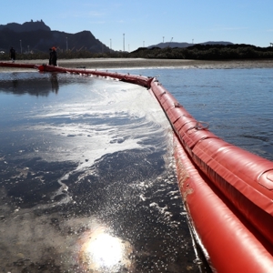 Oil Spill Ex Marsden Pt (07) 20190313 (400)