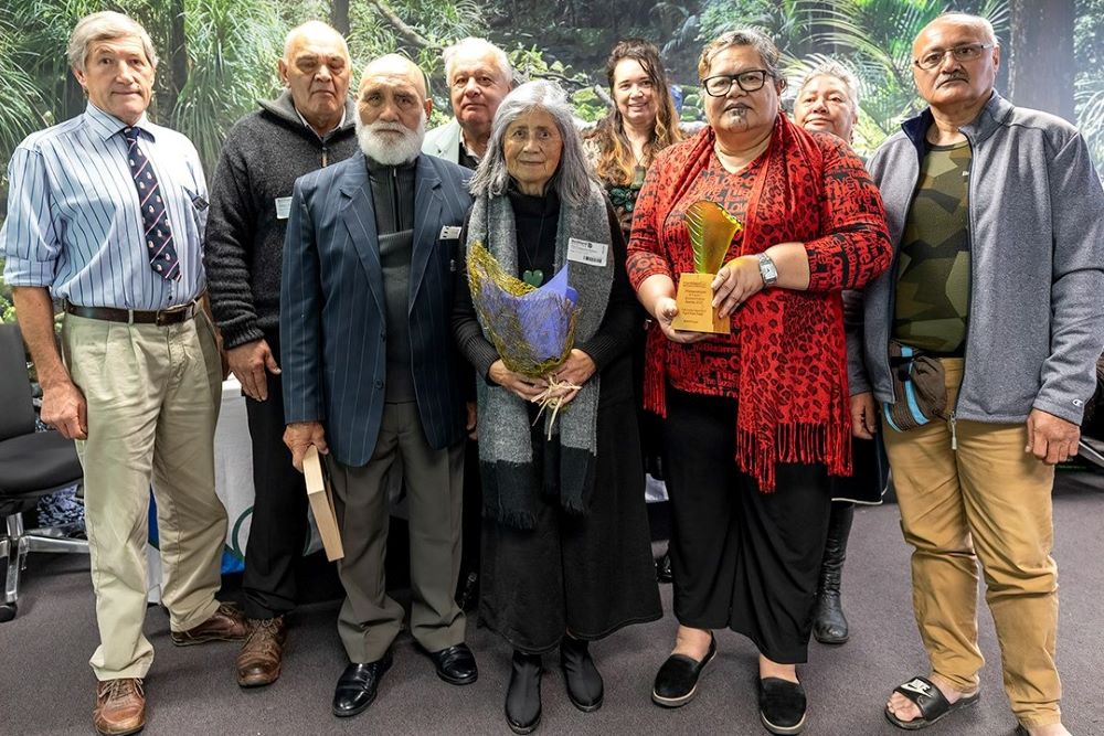 Kaitiakitanga winners  Patukeha and Ngāti Kuta Hapū.