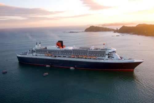 Queen Mary II in the Bay of Islands.