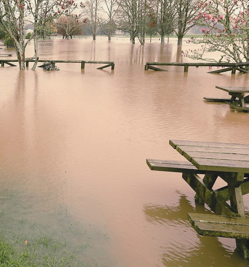 River Flood (2)