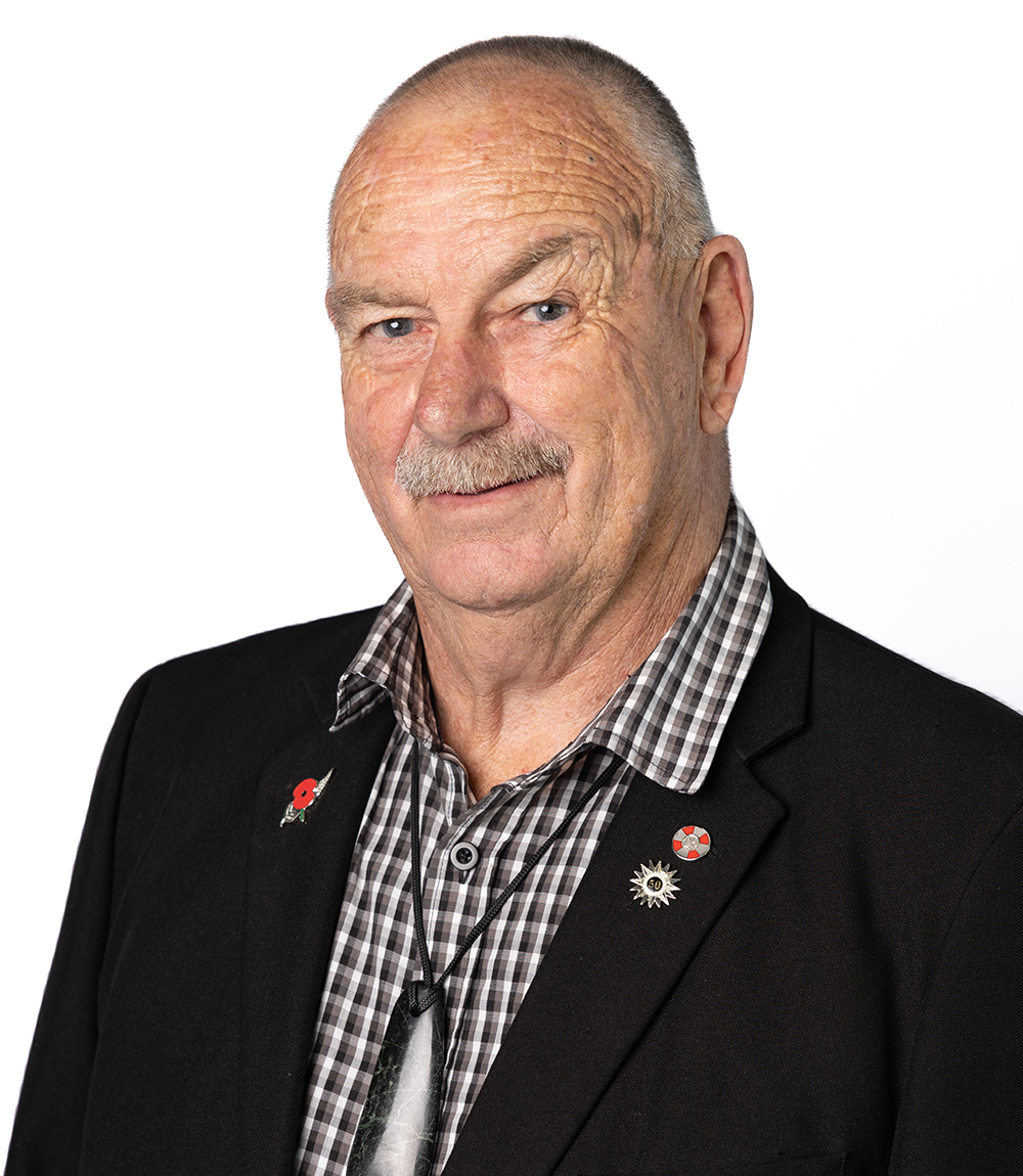 Profile headshot of Cr Colin (Toss) Kitchen.