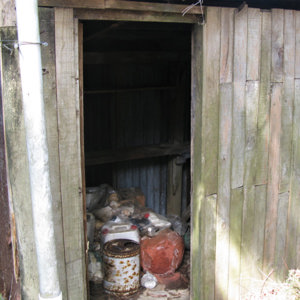 Chemicals In Farm Shed (S)(400)