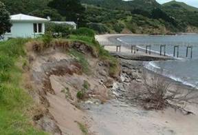 Omapere boat ramp.