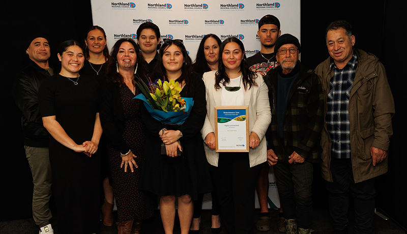 Jaycee Tipene-Thomas and her supporters