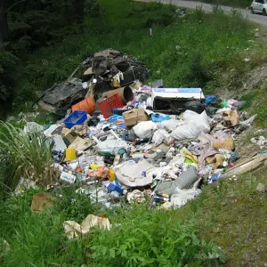 Illegally Dumped Rubbish (400)